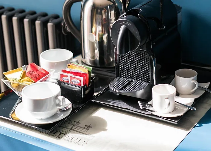 래러티 스위트 4*