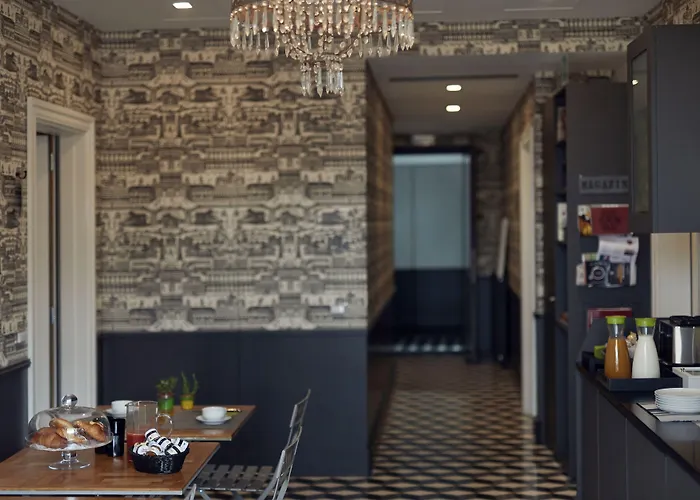 래러티 스위트 게스트하우스