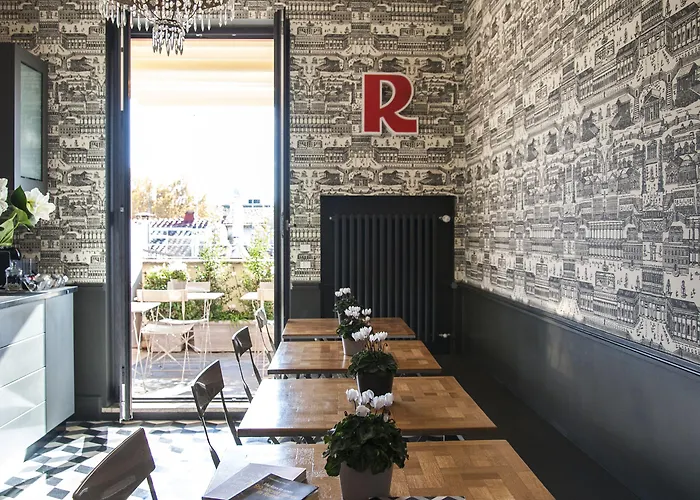 래러티 스위트 게스트하우스 4*