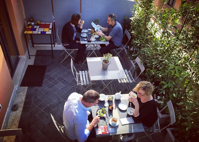 게스트하우스 래러티 스위트