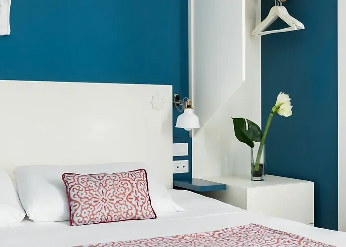 래러티 스위트 게스트하우스 4*