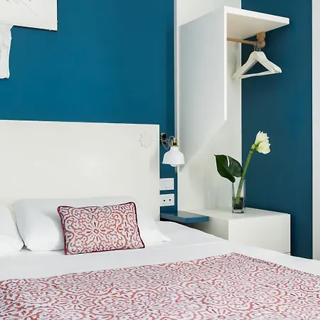 Rarity Affittacamere 4*